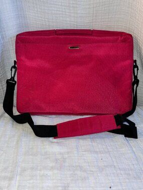 Golla Generation Mobile (Genmob) Women's 15" Compatible Laptop Satchel~Hot Pink